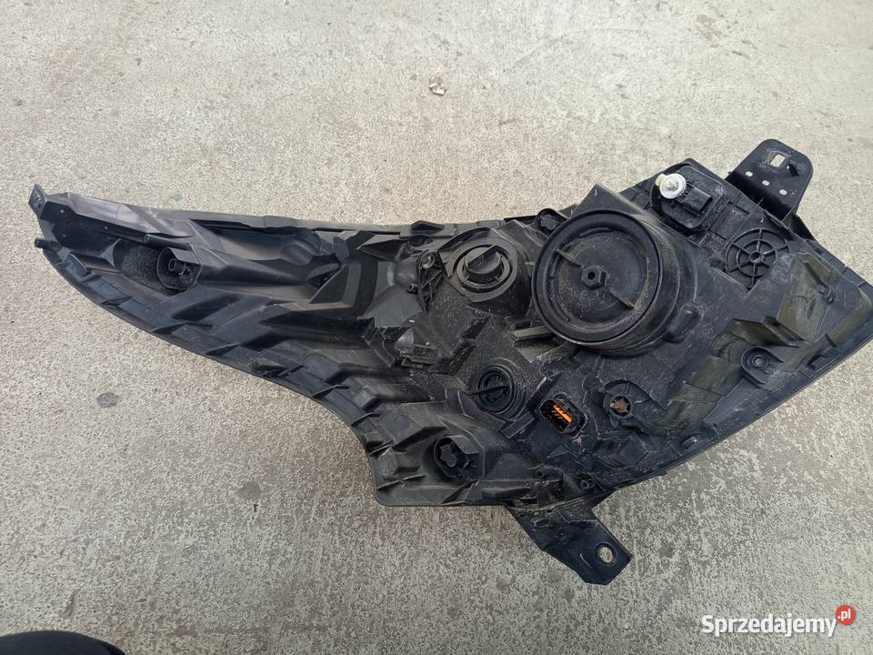 Reflektor lewy Trafic Vivaro hella orginalny sprzedam