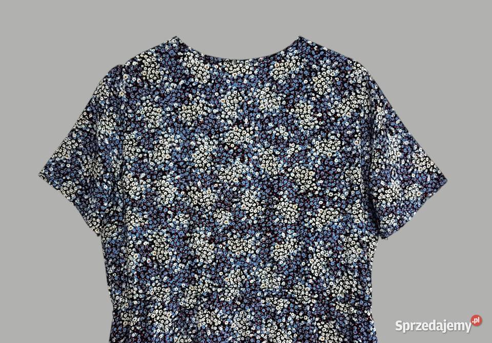 Damska sukienka niebieska w kwiaty z krótkim Chrzanów