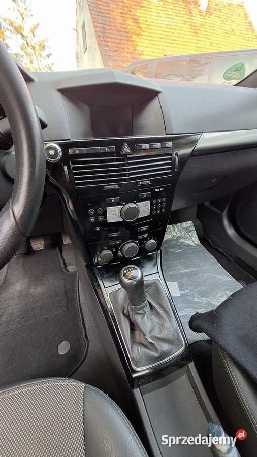 Opel Astra Cabrio Twin Top 19 cdti 150 czarna tempomat Poznań