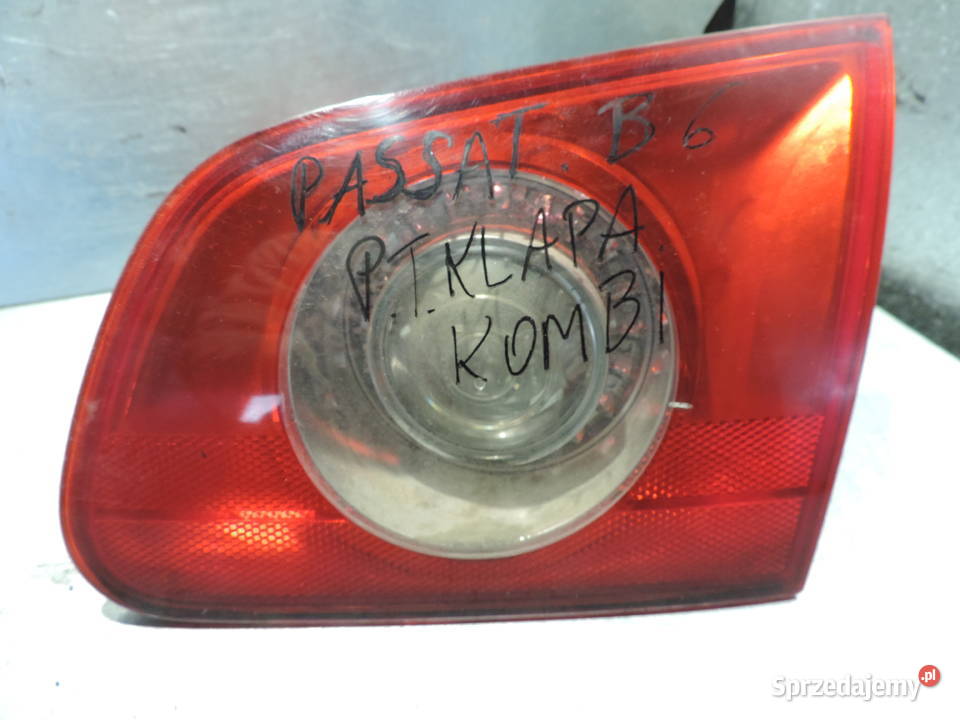 LAMPA PRAWY TYŁ W KLAPĘ VW PASSAT B6 KOMBI Lampy przednie Nowy Sącz