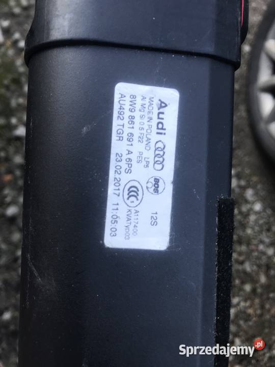Roleta siatka bagażnika Audi A4 B9 kombi Części samochodowe Rzeszów