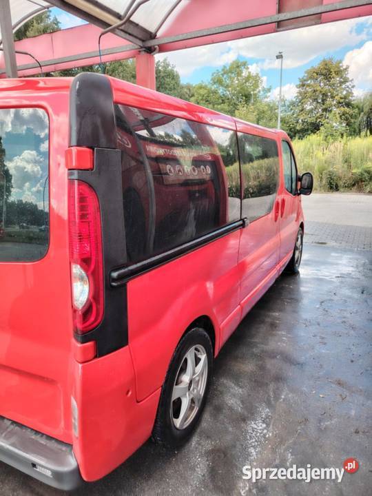 Dprzedam opel vivaro 9 osobowy super stzn nieuszkodzony Samochody osobowe