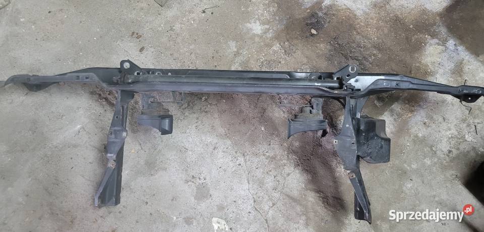 BMW E32 seria 7 pas przedni stan Tuszynek Majoracki