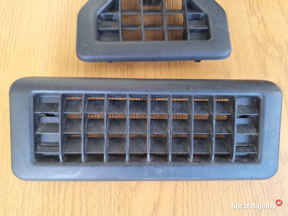 Lexus RX 400h kratka wlot powietrza baterii