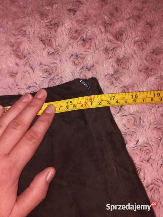 Spódnica rozkloszowana z podszewką Głuchołazy