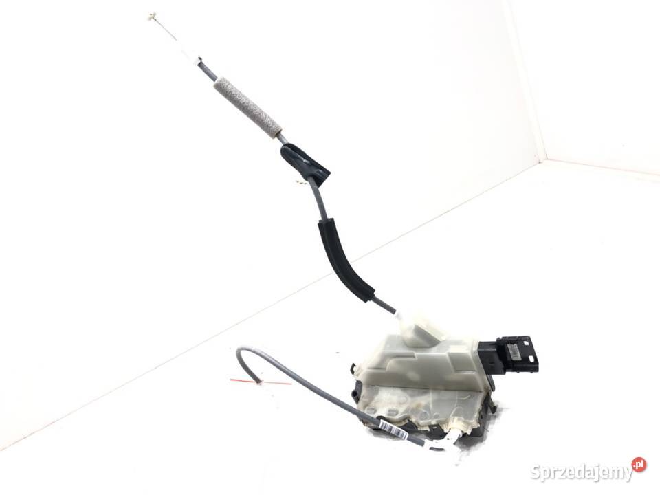 ZAMEK DRZWI PRAWY PRZÓD OPEL CORSA F Hatchback