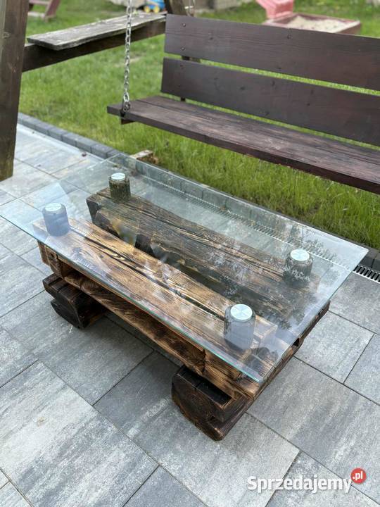 Ława stolik z starych belek szklana