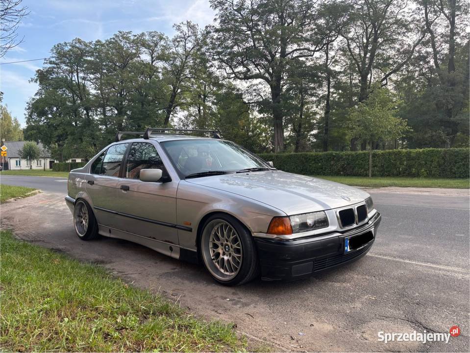 Bmw E36 318i sedan gaz BMW Konstantynów Łódzki