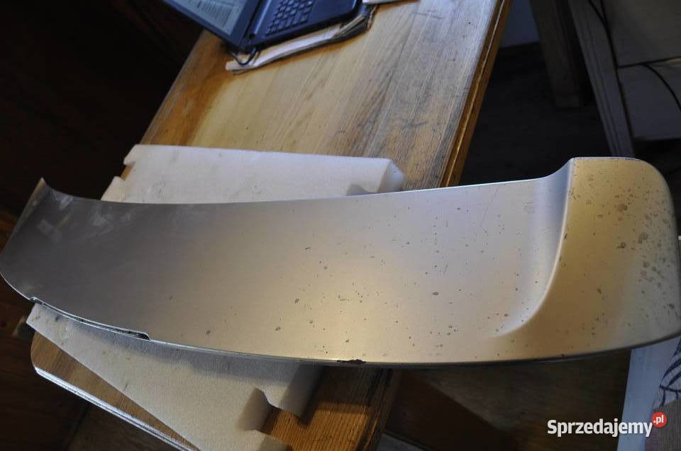 ford focus spoiler bagażnika klapy Sierakowice