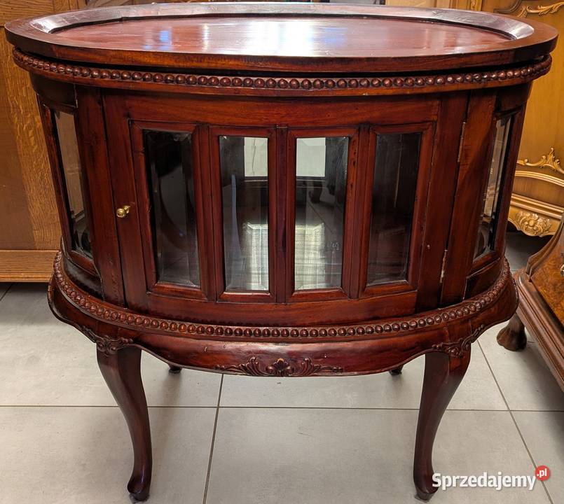 ładny barek z fazowanymi szybkamility śląskie Dąbrowa Górnicza