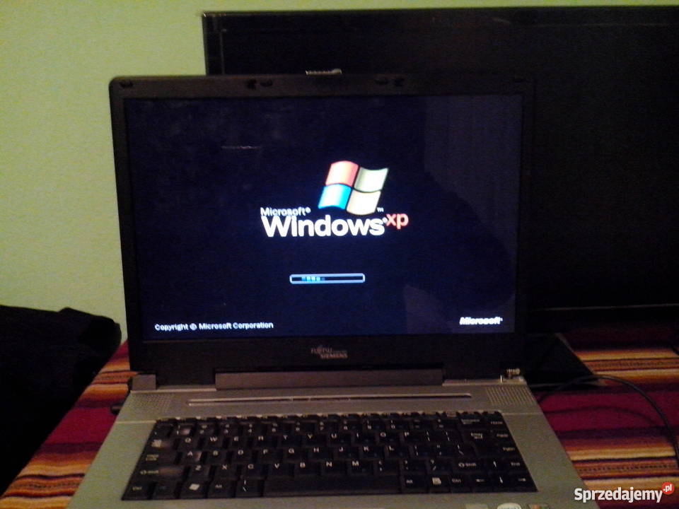 Laptop fujitsu siemens mazowieckie Braki sprzedam
