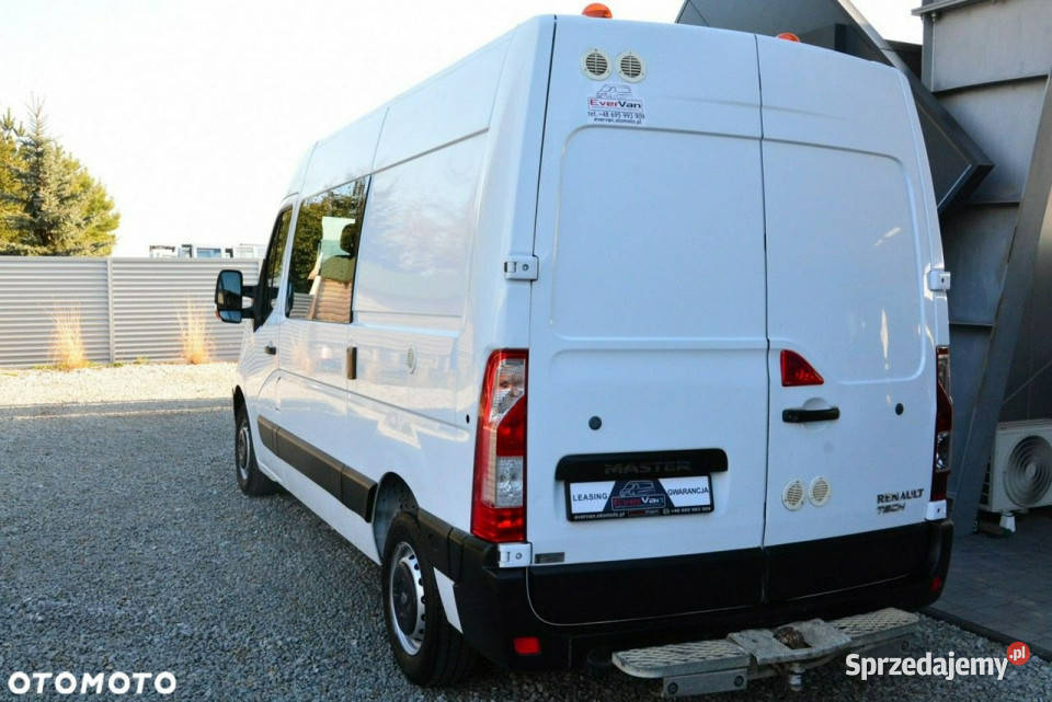 Renault Master średniak 7 osobowy L2H2 wspomaganie kierownicy mazowieckie Warszawa