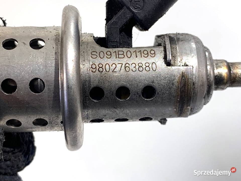 WTRYSKIWACZ SCR CITROEN C4 PICASSO II 9802763880