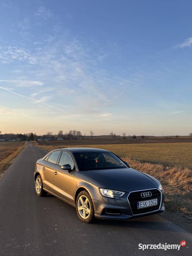 Audi a3 8v orginał Dębowa Góra sprzedam