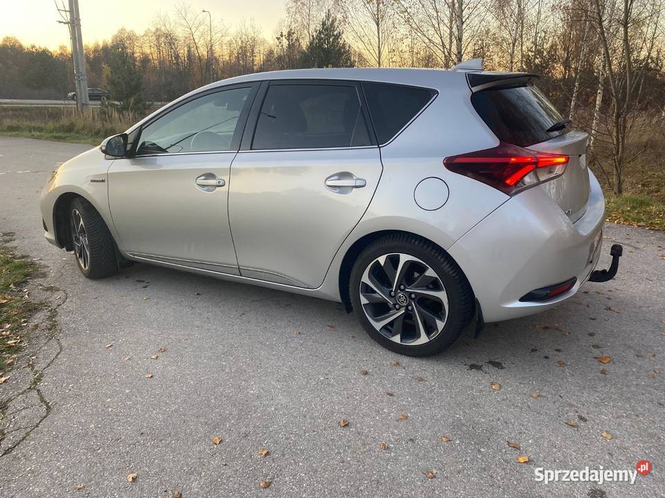 Toyota Auris 18 HYBRYDA Polift mazowieckie Radom