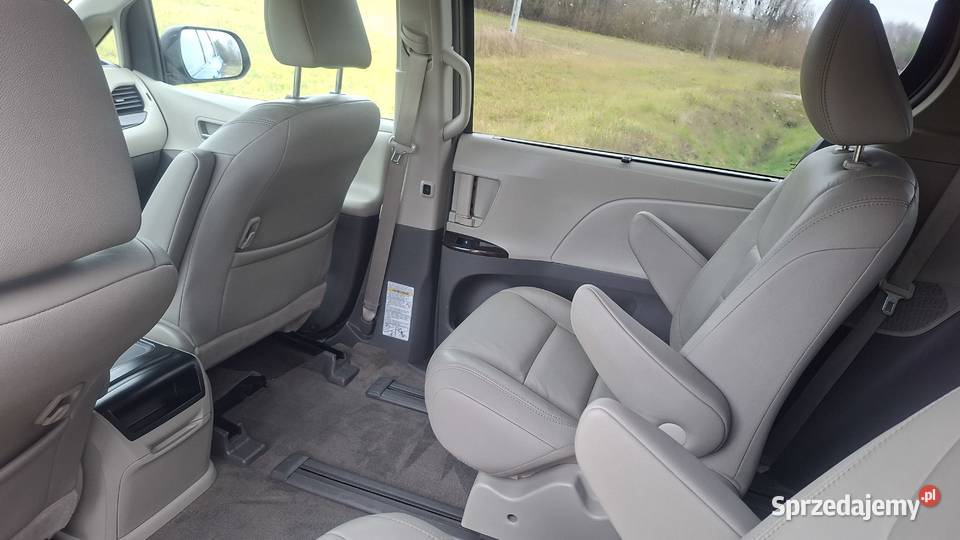 Toyota Sienna 35 V6 XLE AWD 2015r Choroszcz