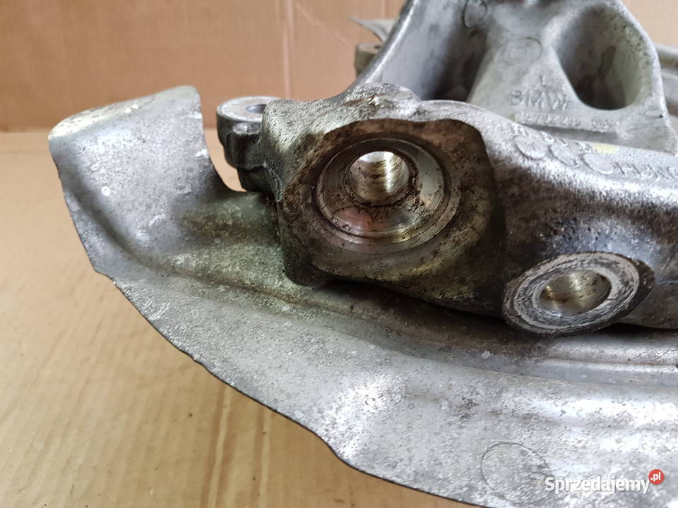 BMW 1 120 F20 f21 LIFT zwrotnica piasta łożysko
