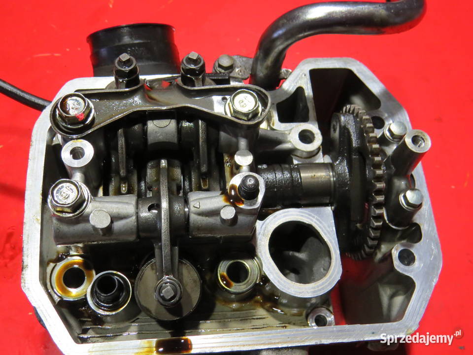 HONDA DEAUVILLE NTV 650 RC47 01 głowica zawory Cylindry, głowice, pierścienie Warszawa sprzedam