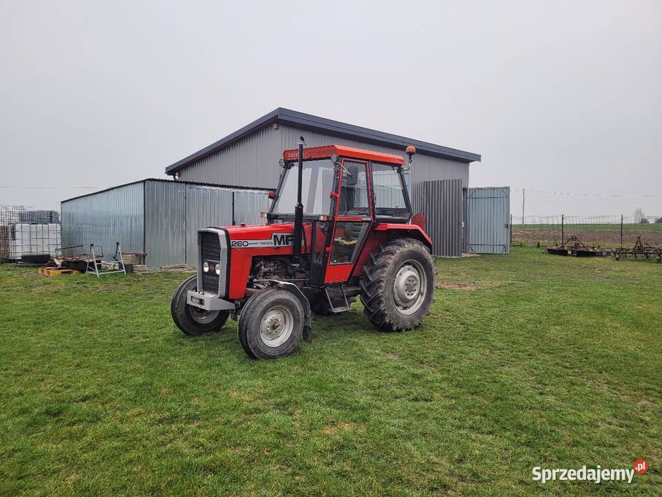 Massey Ferguson 260