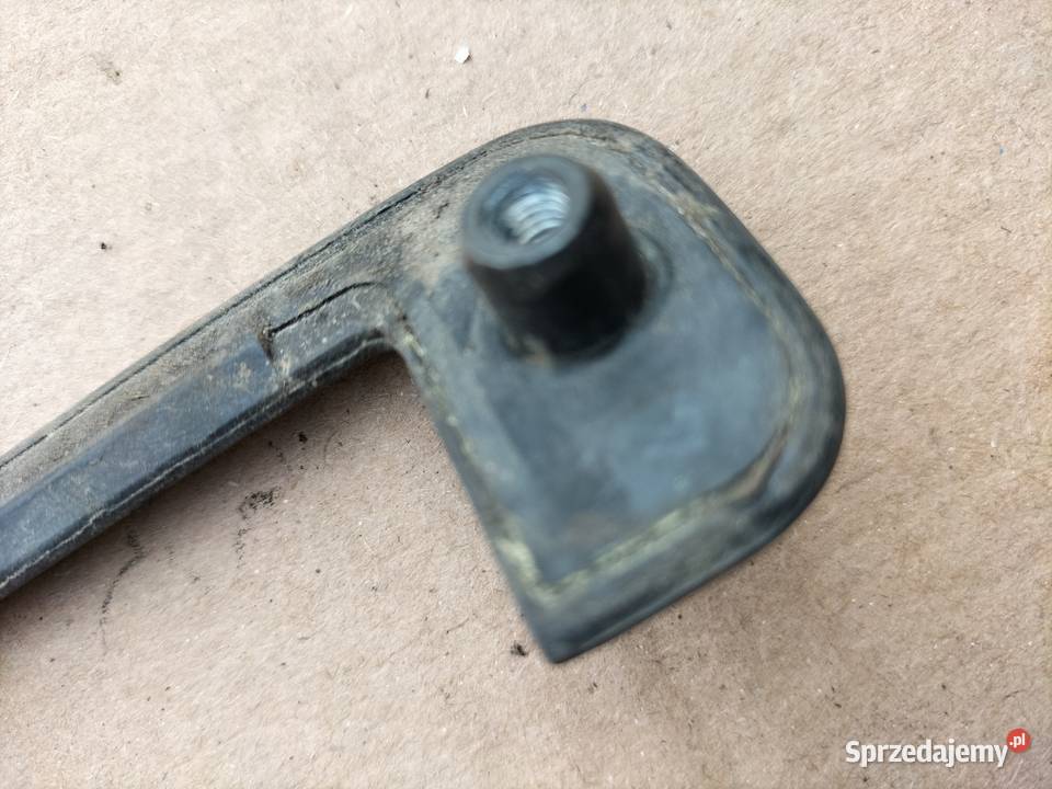 AUDI 80 B3 B4 RAMKA OBUDOWA KLAMKI Kamień-Kolonia sprzedam