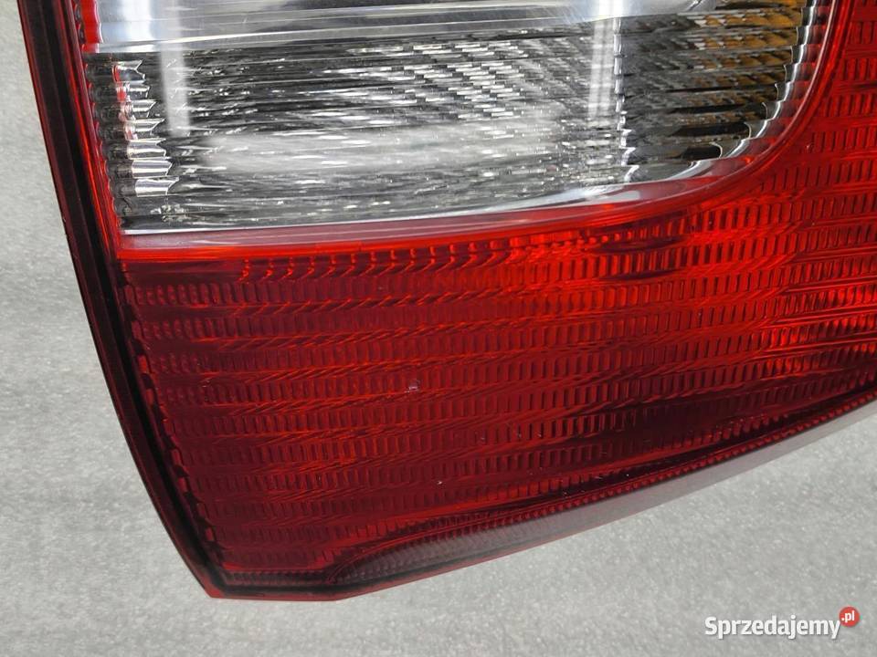 LAMPA LEWY TYŁ KOMBI SKODA OCTAVIA II 1Z9945095A osobowe wielkopolskie