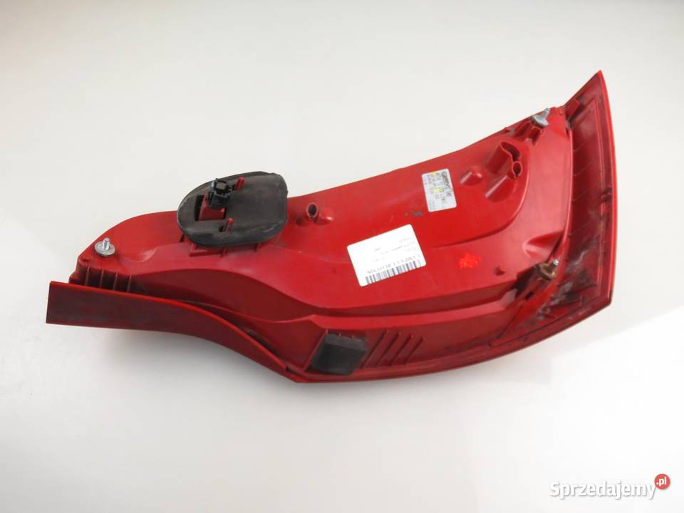 LAMPA LEWA TYLNA AUDI Q7 4L 4L0945093F