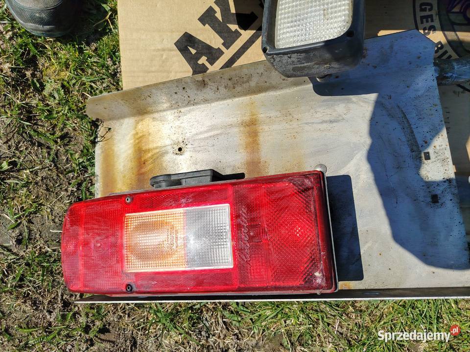 Lampy tylnie Volvo ciężarowe Staszów