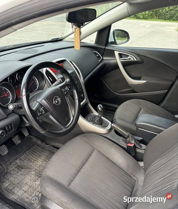 Opel Astra J 17 diesel 2011r podkarpackie Pilzno