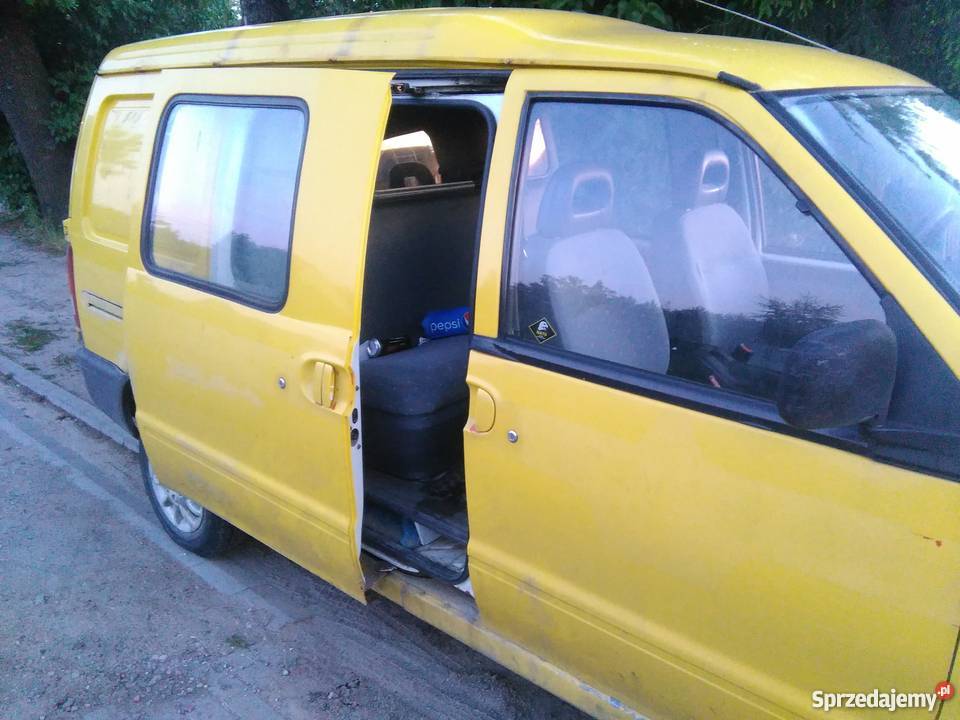 Sprzedam Nissan Vanette z 97r silnik 23d Giżycko