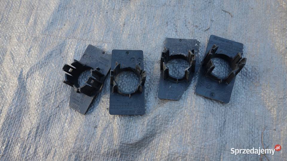 passat b8 mocowanie koszyk czujnika pdc tyl Ruda Śląska