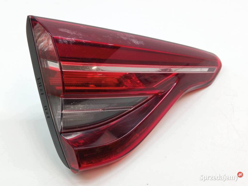 LAMPA TYŁ W KLAPĘ LEWA 265557776R Renault Clio V Rok produkcji 2019
