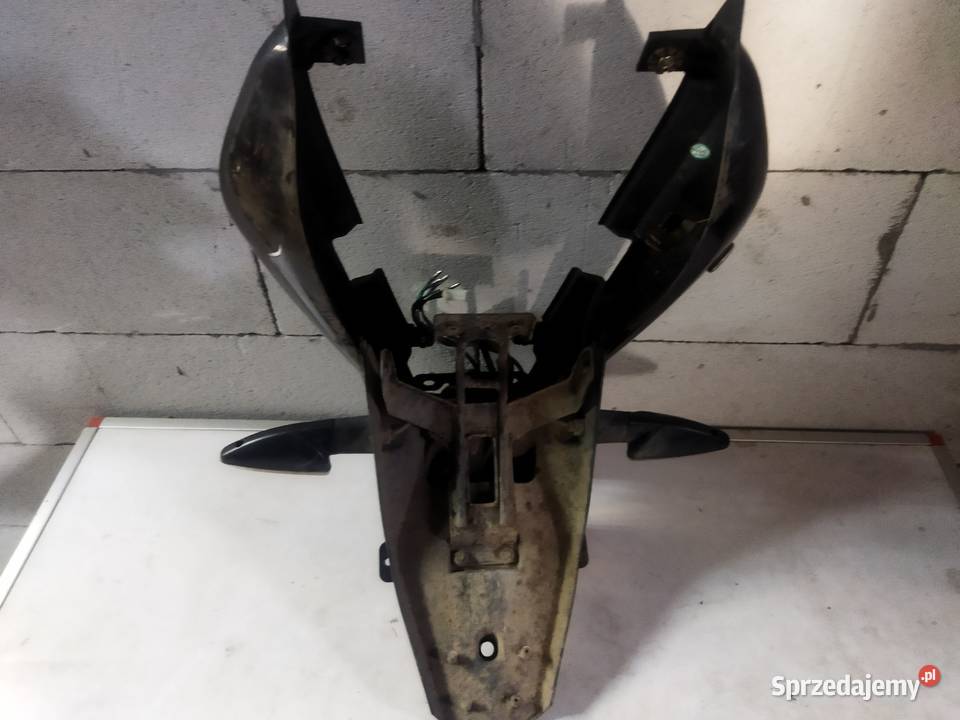 Keeway RKS 125 tylna lampa błotnik boczki Świdnica