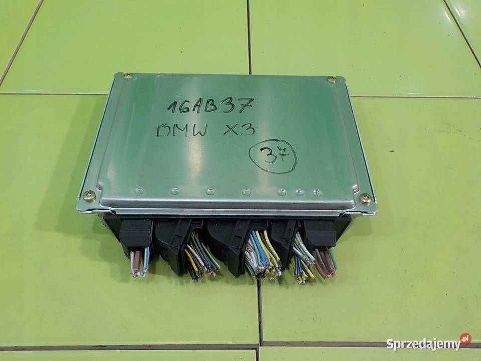BMW X3 E83 MPAKIET 25 B 06r 5D sterownik osobowe Suków