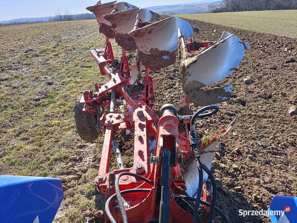 Pług obrotowy Akpil 80 4 skibowy 3 1 Michałów