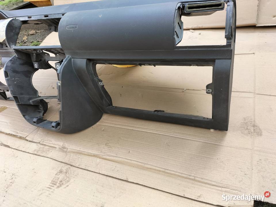 VW FOX DESKA ROZDZIELCZA KONSOLA KOKPIT osobowe Kamień-Kolonia