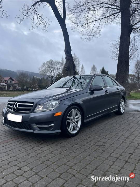 Mercedes C300 2014 35 v6 4matic pakiet AMG szary Sanok sprzedam