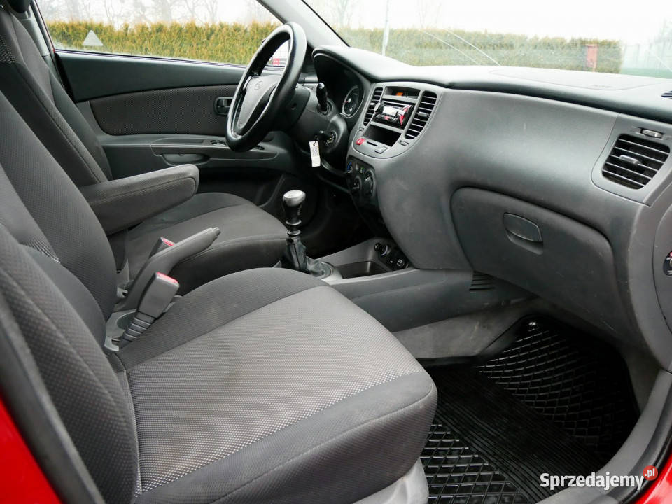 Kia Rio 14 16V 97 5 Drzwi II 20052011 światła przeciwmgielne śląskie Goczałkowice-Zdrój sprzedam