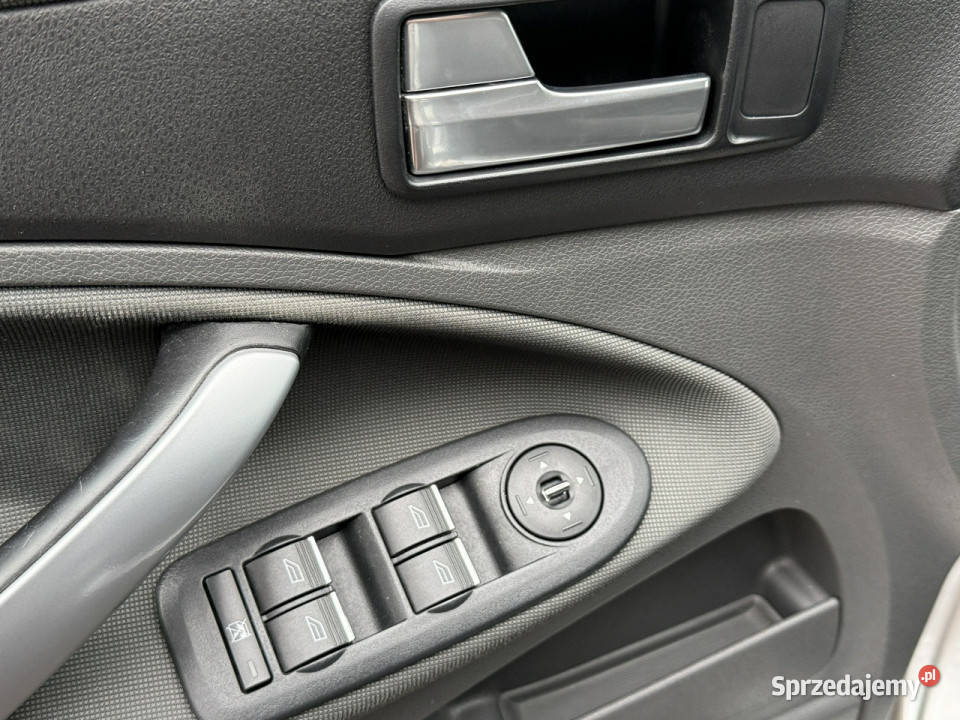 Ford Kuga 12r 20 TDCI 4x4 klimatronik czujnik zmierzchu Kuga śląskie Konradów