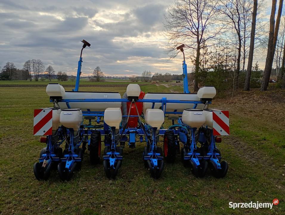 Siewnik do Kukurydzy MONOSEM Talerzowy 6rzedowy Konin