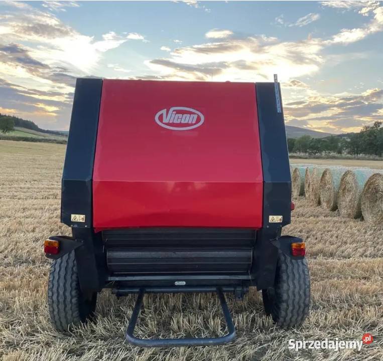 Prasa rolującąprasa Vicon RF 122 Prasa Vicon Rolujące (belujące)