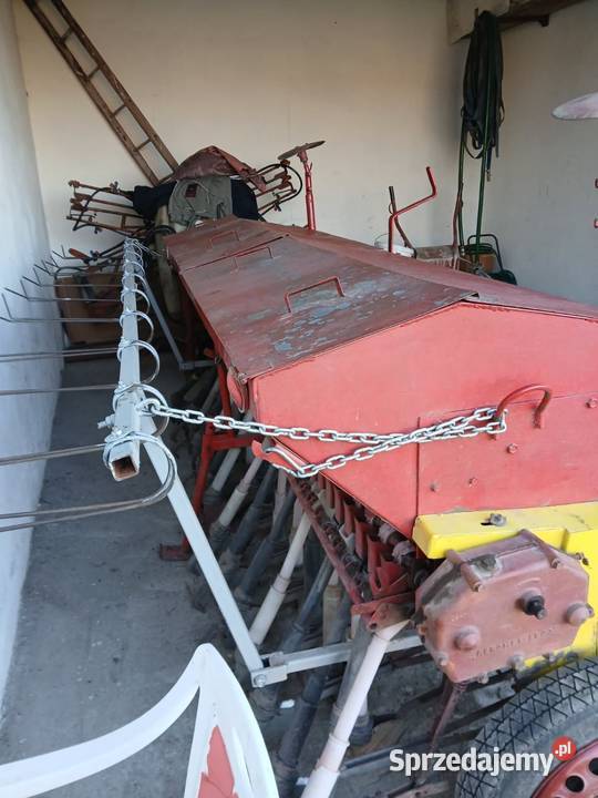 Siewnik Poznaniak 3 metry duża skrzynia Rolnictwo Gościnna