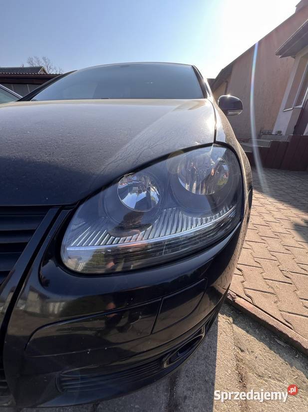 lampy przednie depo czarne środki golf 5 komplet Słopiec