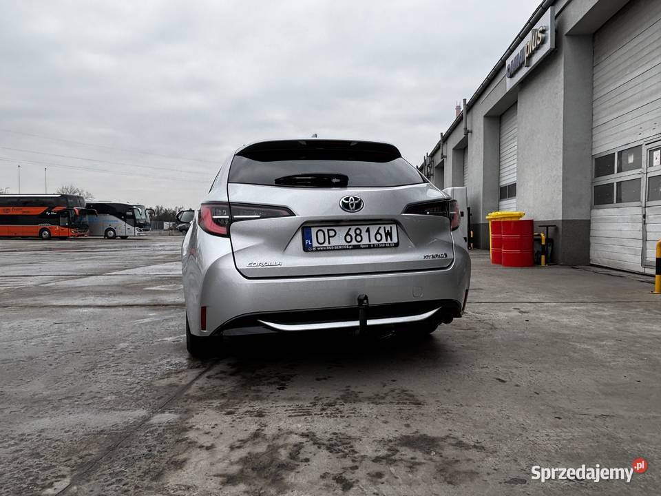 Toyota Corolla TS 20 Hybrid autoalarm sprzedam