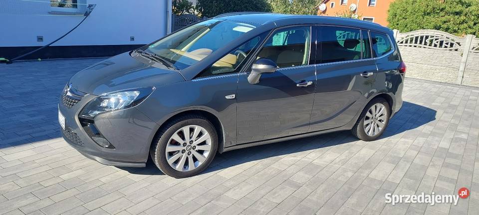 W super stanie Opel Zafira Tourer manualna Kędzierzyn-Koźle sprzedam