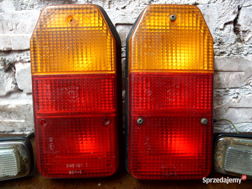 Lampy tylne do terenowego ARO 243 made in Łódź