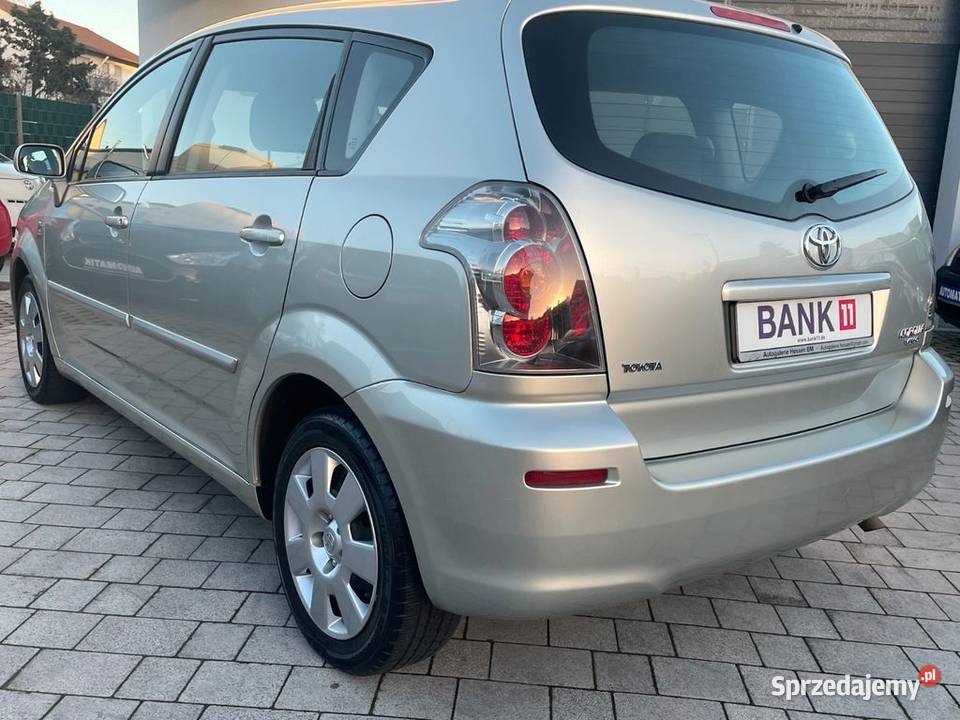 Toyota Corolla Verso Maska klapa ramka 2 din itp Karoseria Karoseria Tarnów