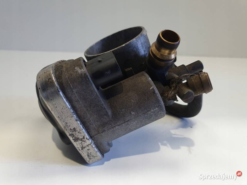 PRZEPUSTNICA Opel Zafira B 18 16V 55562380 Części samochodowe Chełm