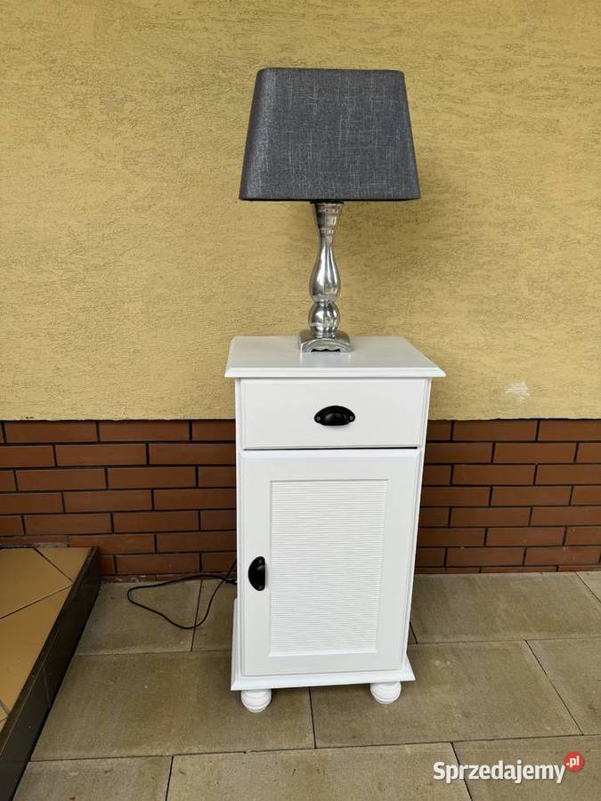 Szafka nocna biała drewniana stolik słupek mazowieckie Garwolin