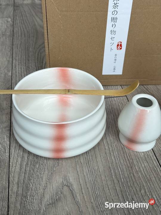 Białoróżowy zestaw matcha 4 elementy Gdańsk