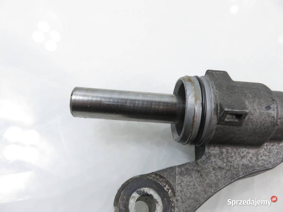 MAGLOWNICA FORD FIESTA MK6 8V513200CE